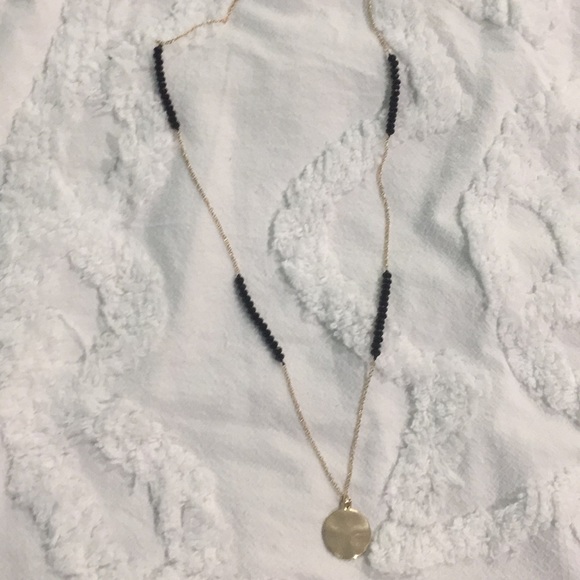 NWOT kensie long pendant - hammered circle - Picture 3 of 4